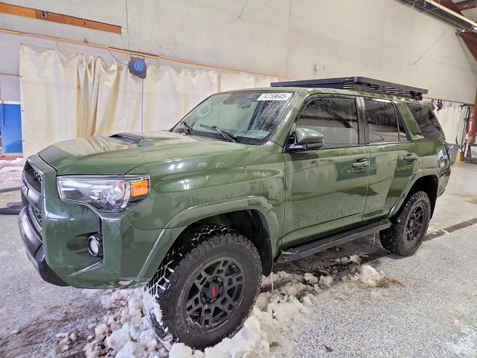 TOYOTA 4RUNNER 2020 with VIN JTEBU5JR8L5745816 - Photo from auction