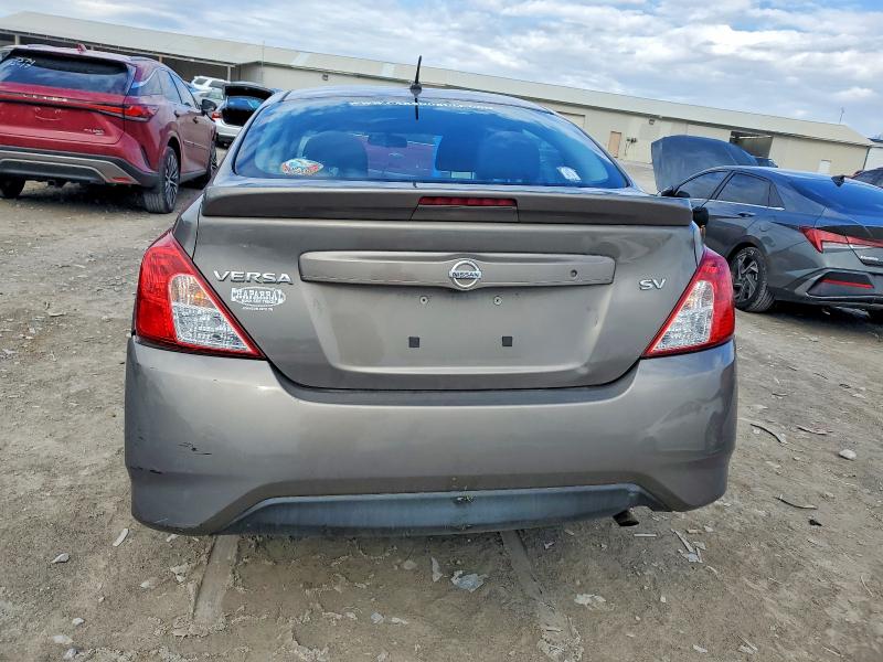 Photo 6 from auction – 2017 NISSAN VERSA with VIN 3N1CN7AP7HL830267