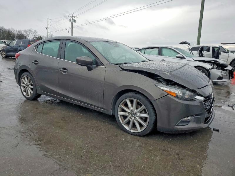 Photo 4 from auction – 2017 MAZDA 3 TOURING with VIN 3MZBN1V76HM111163
