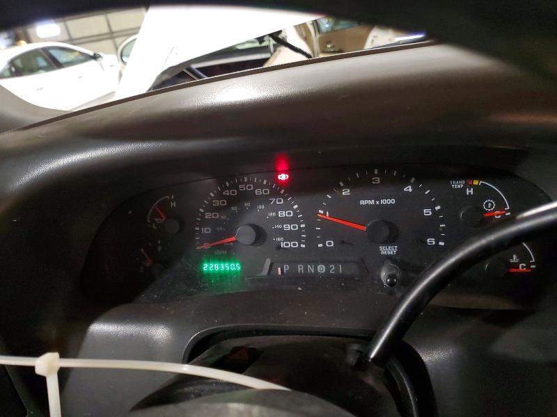 Photo 9 from auction – 2003 FORD F250 with VIN 1FTNW21L83EB42497