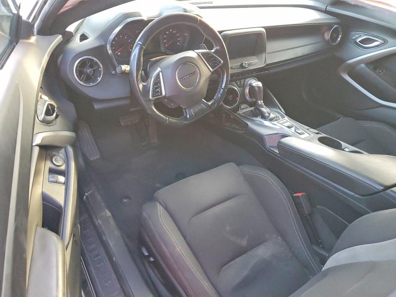 Photo 8 from auction – 2017 CHEVROLET CAMARO LT with VIN 1G1FB1RS9H0163653