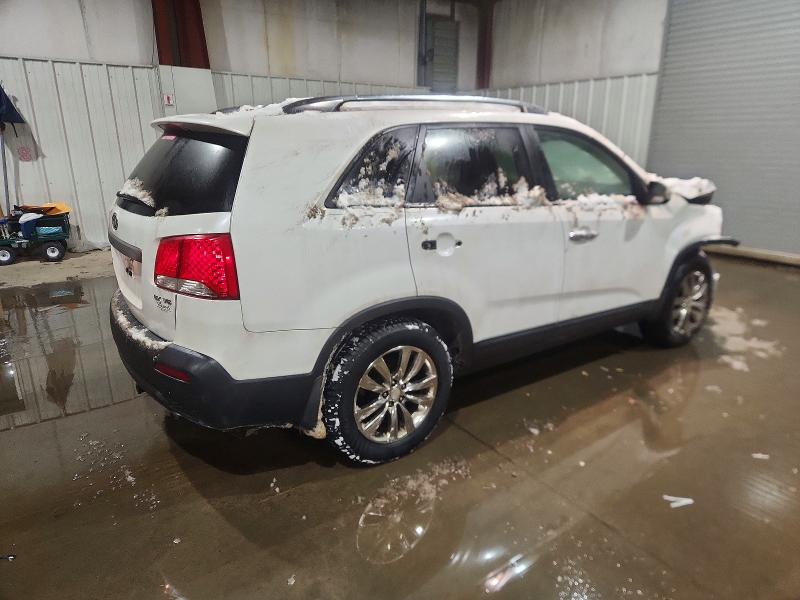 Photo 3 from auction – 2011 KIA SORENTO EX with VIN 5XYKU4A28BG114040