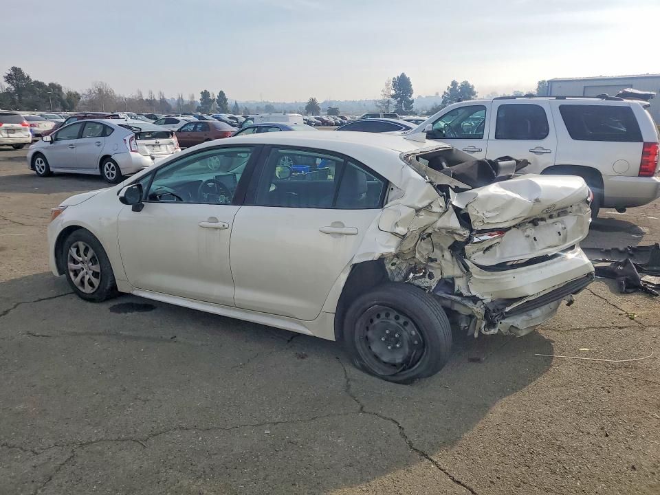 Photo 2 from auction – 2020 TOYOTA COROLLA with VIN 5YFEPRAE8LP114175