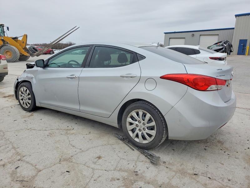 Photo 2 from auction – 2011 HYUNDAI ELANTRA GL with VIN 5NPDH4AE9BH052440