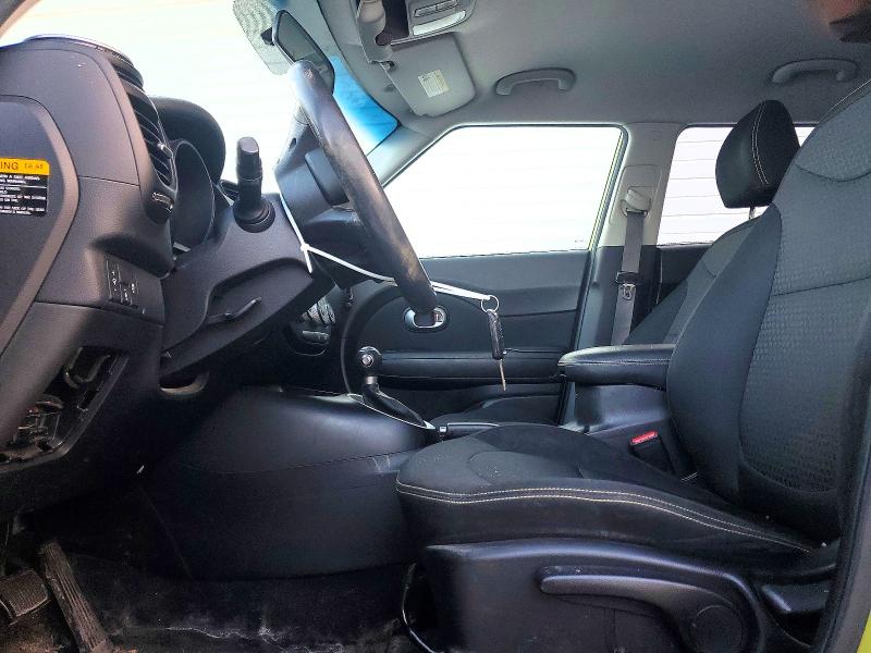 Photo 7 from auction – 2014 KIA SOUL with VIN KNDJP3A53E7718717