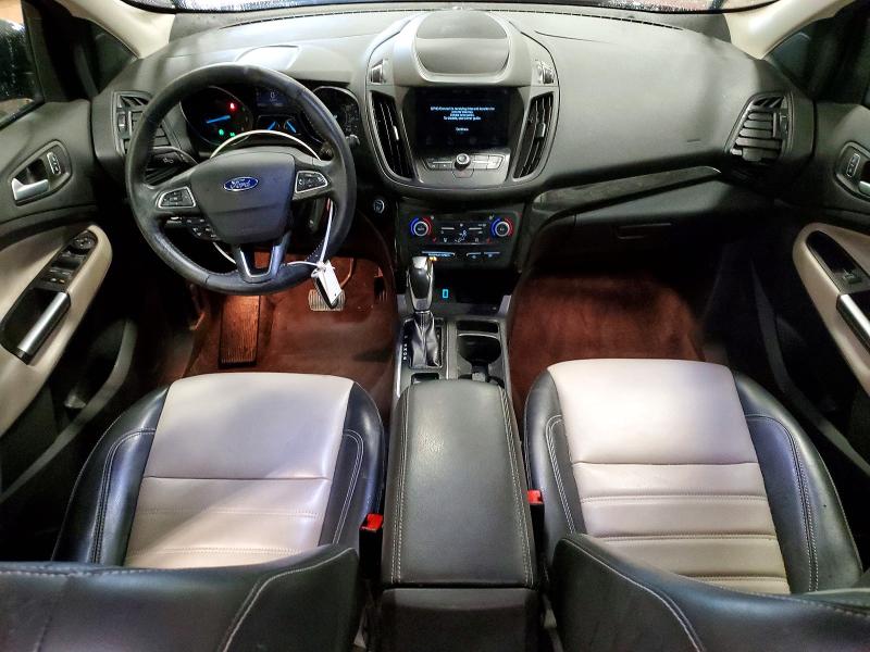 Photo 8 from auction – 2019 FORD ESCAPE SEL with VIN 1FMCU9HD9KUA94853