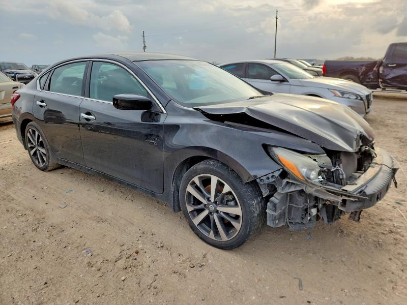 Photo 4 from auction – 2017 NISS ALTIMA with VIN 1N4AL3AP4HC488149
