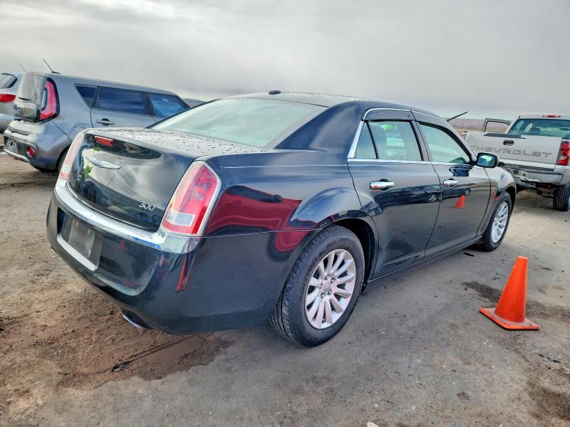 Photo 3 from auction – 2014 CHRYSLER 300 with VIN 2C3CCAAG4EH255313