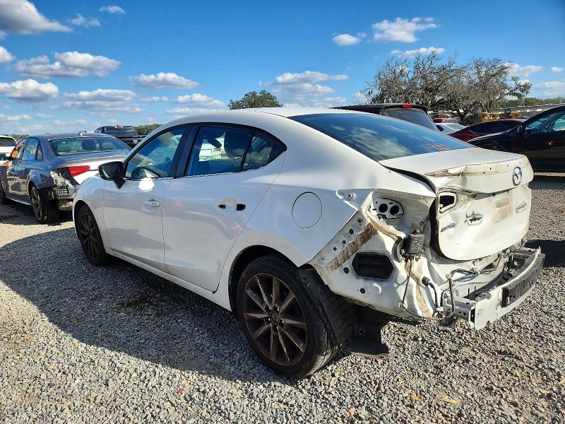 Photo 2 from auction – 2018 MAZDA 3 TOURING with VIN 3MZBN1V30JM216929