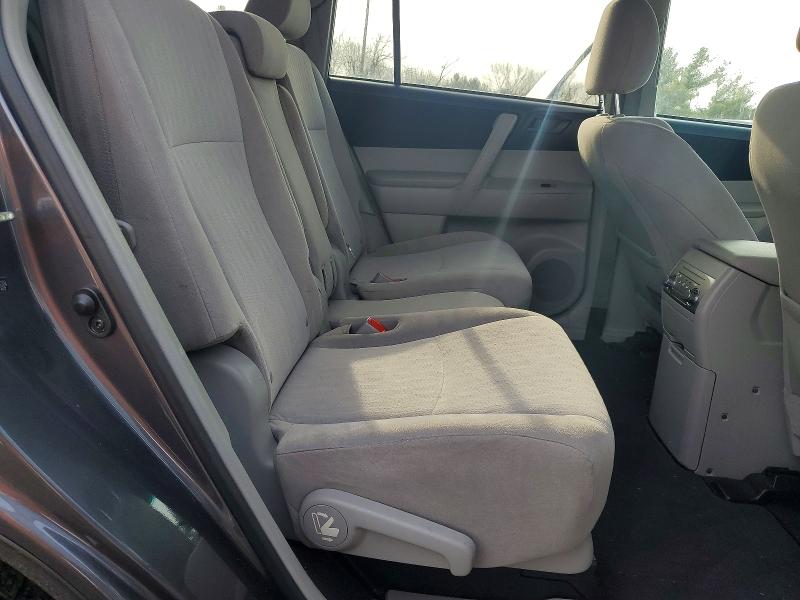 Photo 11 from auction – 2013 TOYOTA HIGHLANDER with VIN 5TDZK3EHXDS095204