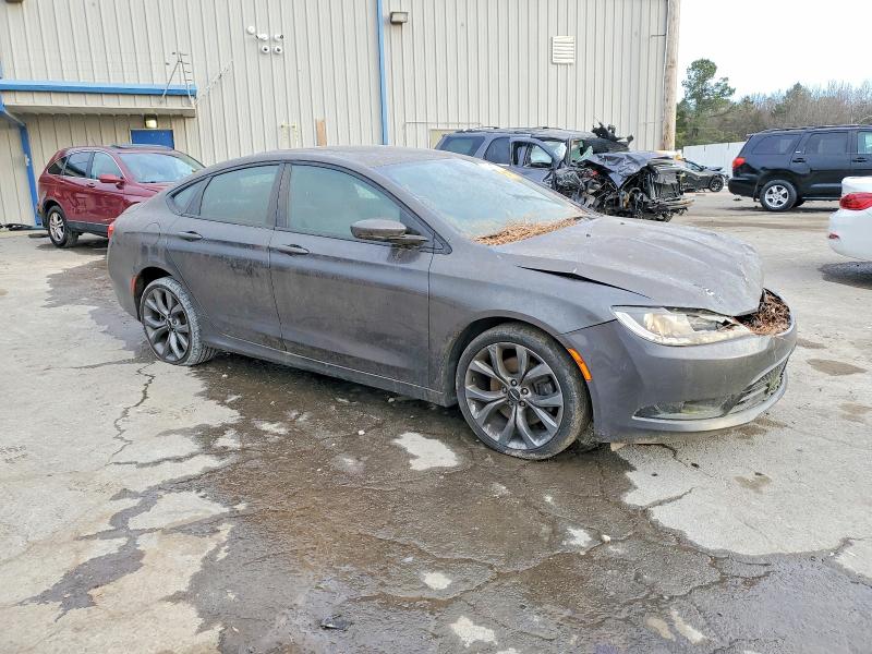 Photo 4 from auction – 2015 CHRYSLER 200 S with VIN 1C3CCCBB6FN586367