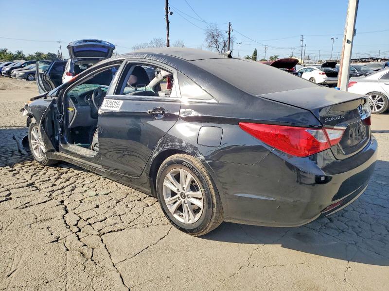 Photo 2 from auction – 2013 HYUNDAI SONATA with VIN 5NPEB4AC6DH797962