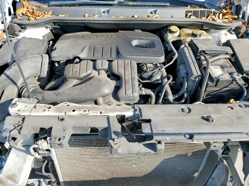 Photo 11 from auction – 2014 BUICK VERANO with VIN 1G4PS5SK2E4118910