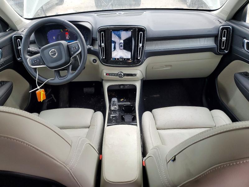 Photo 8 from auction – 2025 VOLVO XC40 PLUS with VIN YV4L12UC1S2483951