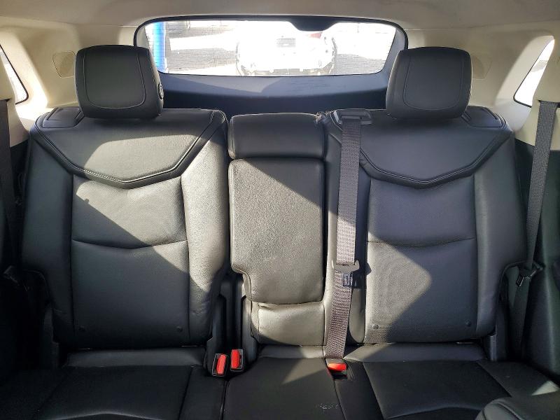 Photo 10 from auction – 2017 CADILLAC XT5 with VIN 1GYKNBRS3HZ167268