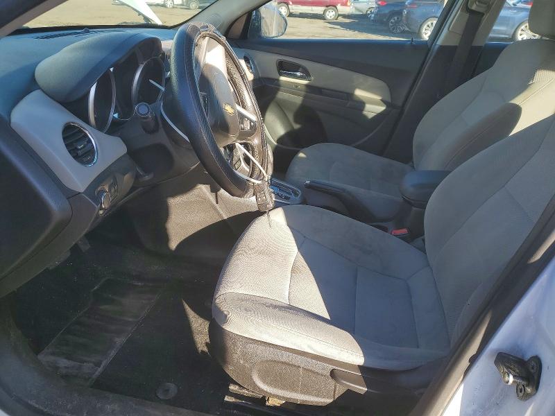 Photo 7 from auction – 2014 CHEVROLET CRUZE with VIN 1G1PC5SB4E7158074