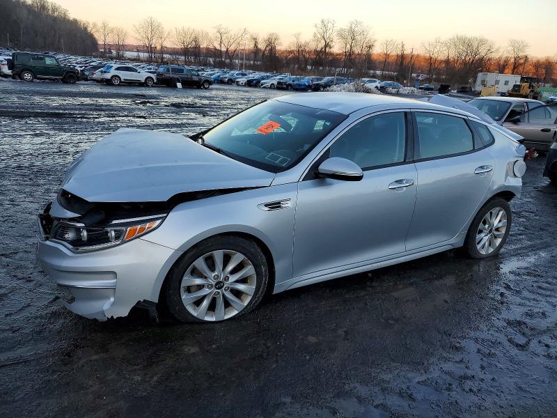 KIA OPTIMA EX 2016 with VIN 5XXGU4L34GG063613 - Photo from auction