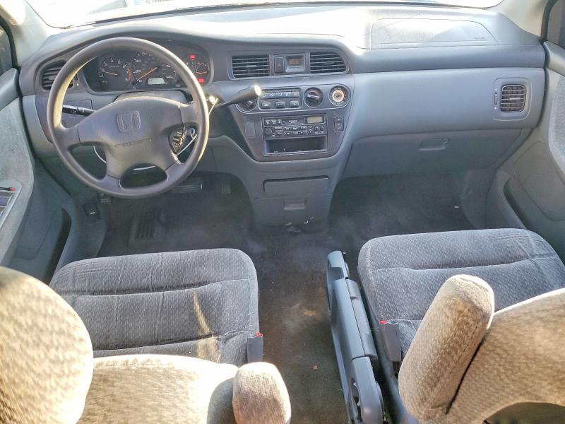 Photo 8 from auction – 2000 HONDA ODYSSEY with VIN 2HKRL1853YH616391