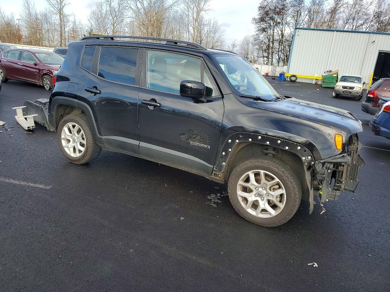 Photo 4 from auction – 2016 JEEP RENEGADE L with VIN ZACCJBBT1GPD33356
