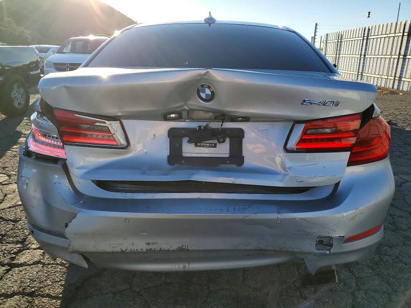 Photo 6 from auction – 2019 BMW 540 I with VIN WBAJE5C52KWW17844