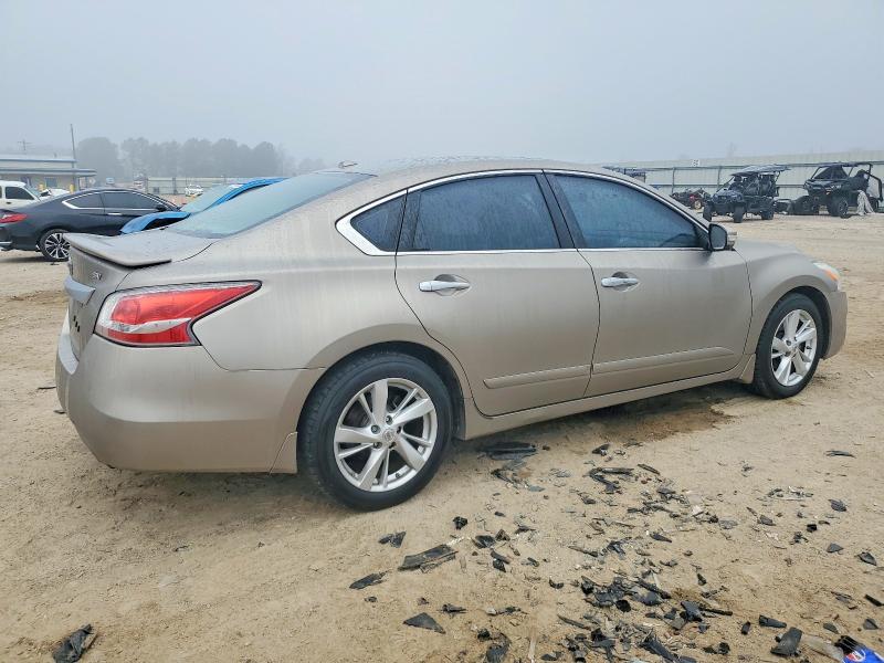 Photo 3 from auction – 2015 NISSAN ALTIMA 2.5 with VIN 1N4AL3AP1FC167764
