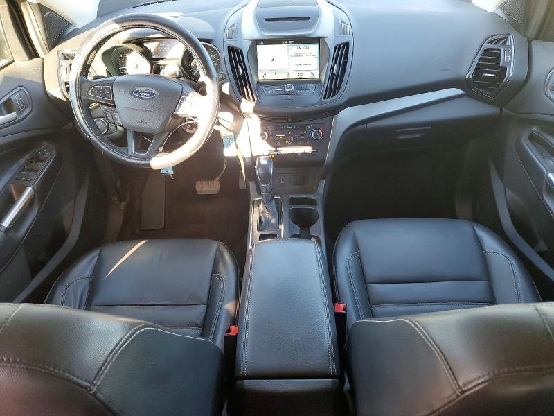 Photo 8 from auction – 2018 FORD ESCAPE SEL with VIN 1FMCU0HD8JUD41161