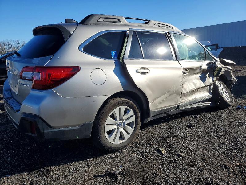 Photo 3 from auction – 2019 SUBARU OUTBACK 2. with VIN 4S4BSAFC7K3325381