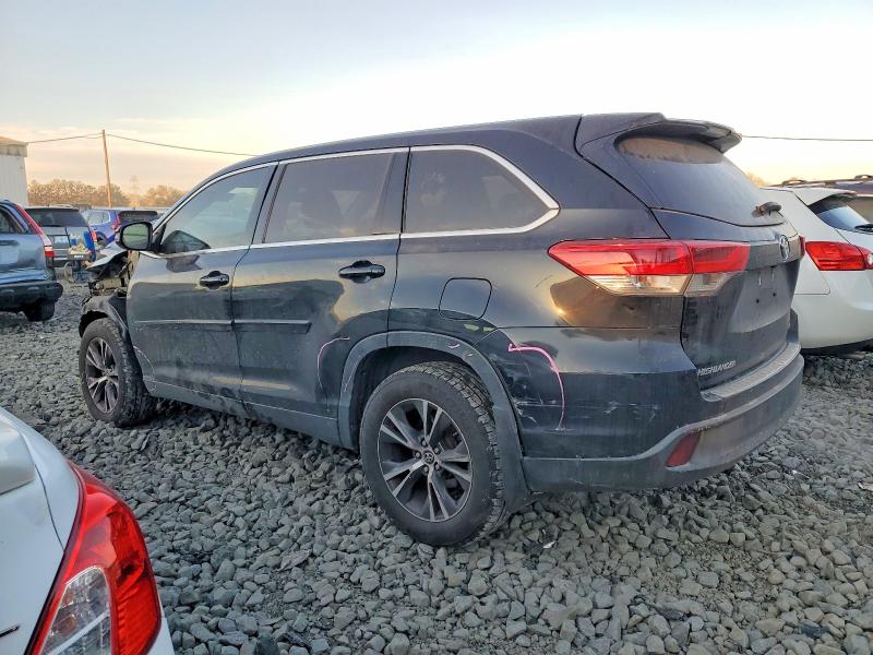 Photo 2 from auction – 2019 TOYOTA HIGHLANDER with VIN 5TDBZRFH2KS723302