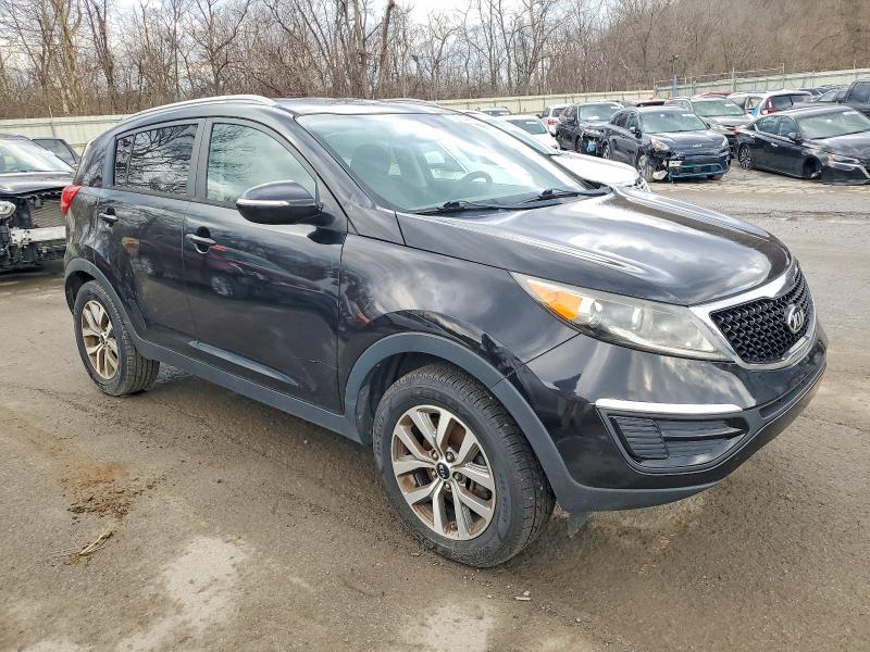 Photo 4 from auction – 2015 KIA SPORTAGE L with VIN KNDPB3AC8F7693760