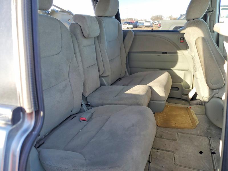 Photo 11 from auction – 2006 HONDA ODYSSEY EX with VIN 5FNRL38486B069035