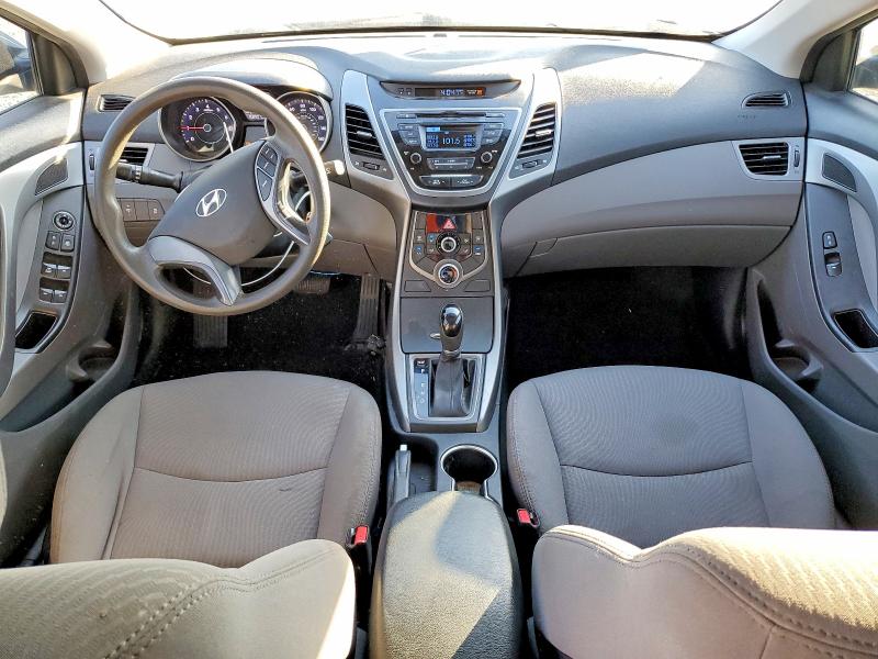 Photo 8 from auction – 2016 HYUNDAI ELANTRA with VIN 5NPDH4AE4GH663709