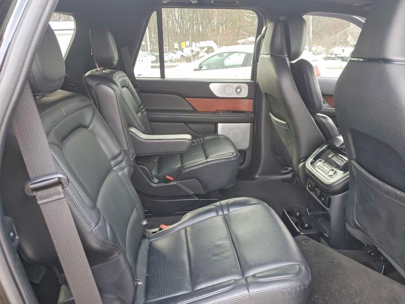 Photo 11 from auction – 2020 LINCOLN NAVIGATOR with VIN 5LMJJ2LT7LEL05482