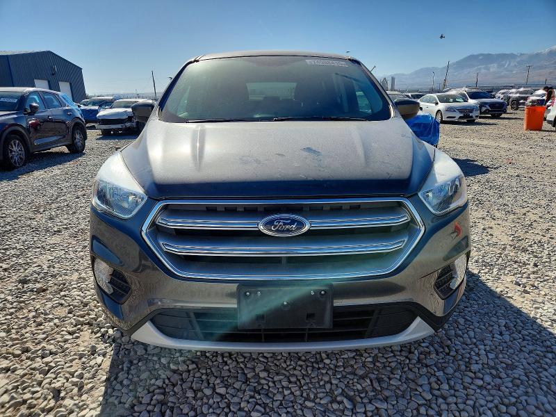 Photo 5 from auction – 2017 FORD ESCAPE SE with VIN 1FMCU9GD8HUE49537