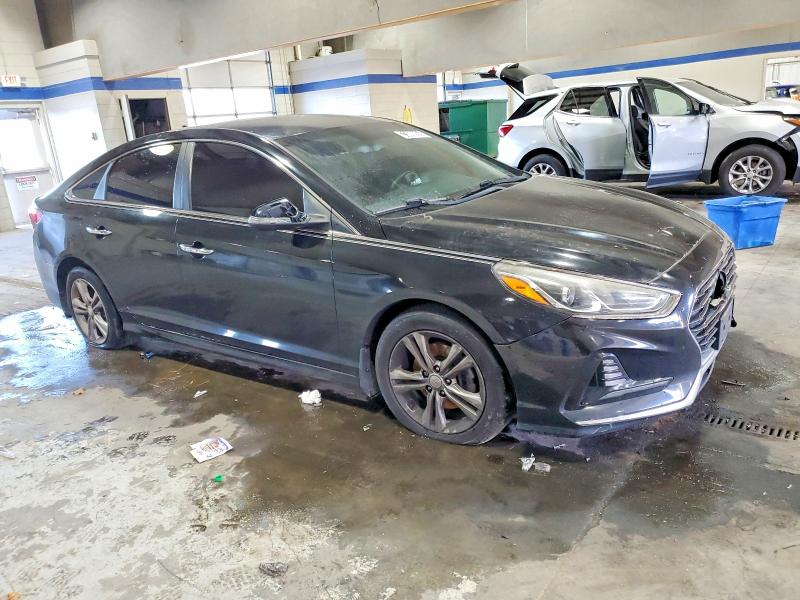 Photo 4 from auction – 2018 HYUNDAI SONATA with VIN 5NPE34AF2JH644398