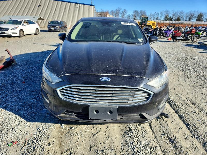 Photo 5 from auction – 2020 FORD FUSION with VIN 3FA6P0HD1LR155423