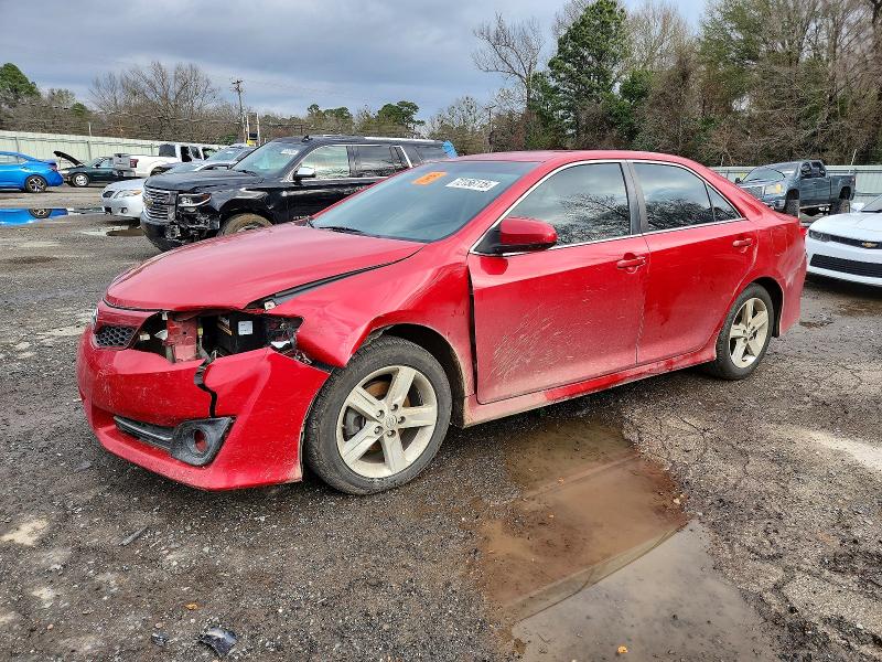 TOYOTA CAMRY L 2014 with VIN 4T1BF1FK2EU862055 - Photo from auction