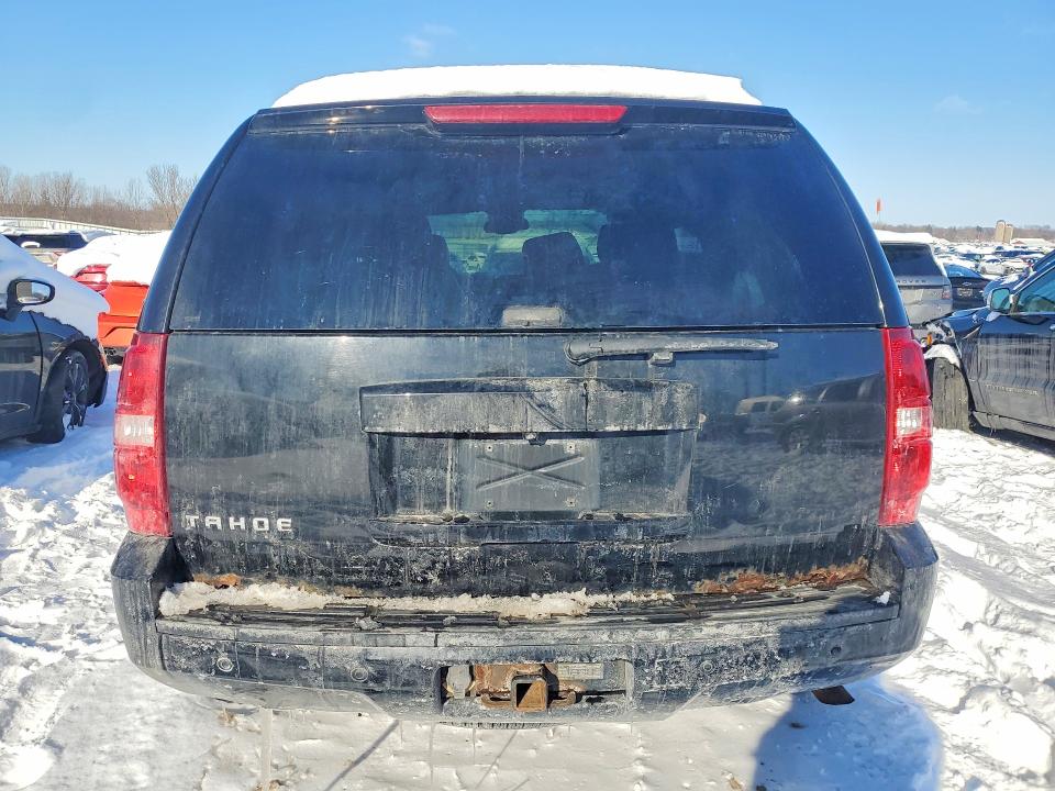 Photo 6 from auction – 2007 CHEVROLET TAHOE with VIN 1GNFK13077R125631