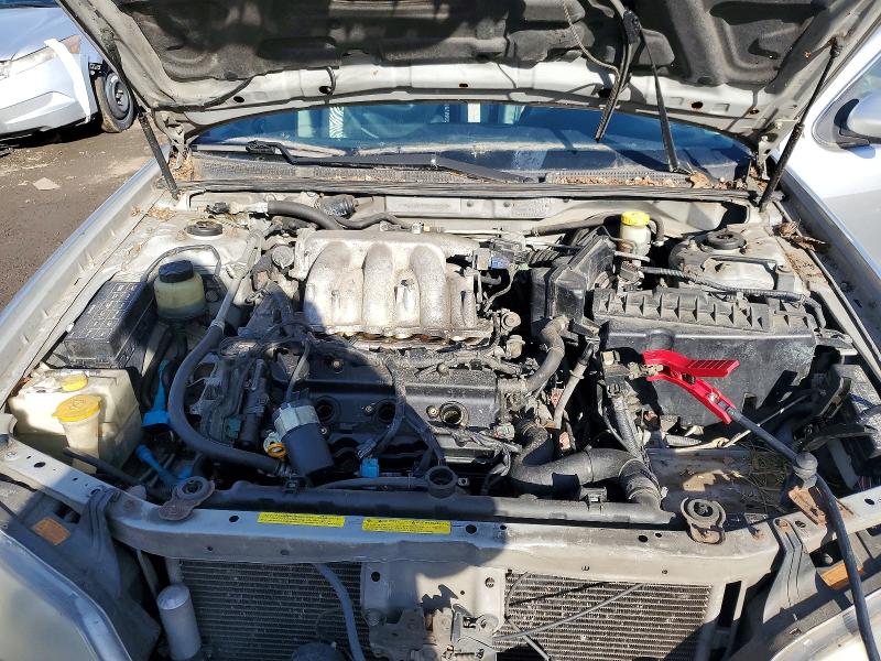 Photo 11 from auction – 2002 INFINITI I35 with VIN JNKDA31A22T012089