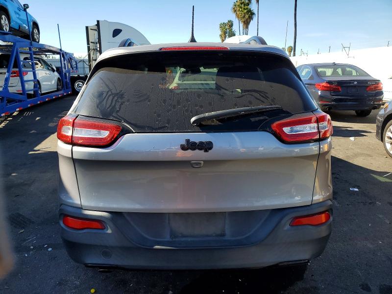 Photo 6 from auction – 2016 JEEP CHEROKEE L with VIN 1C4PJLCB1GW107835