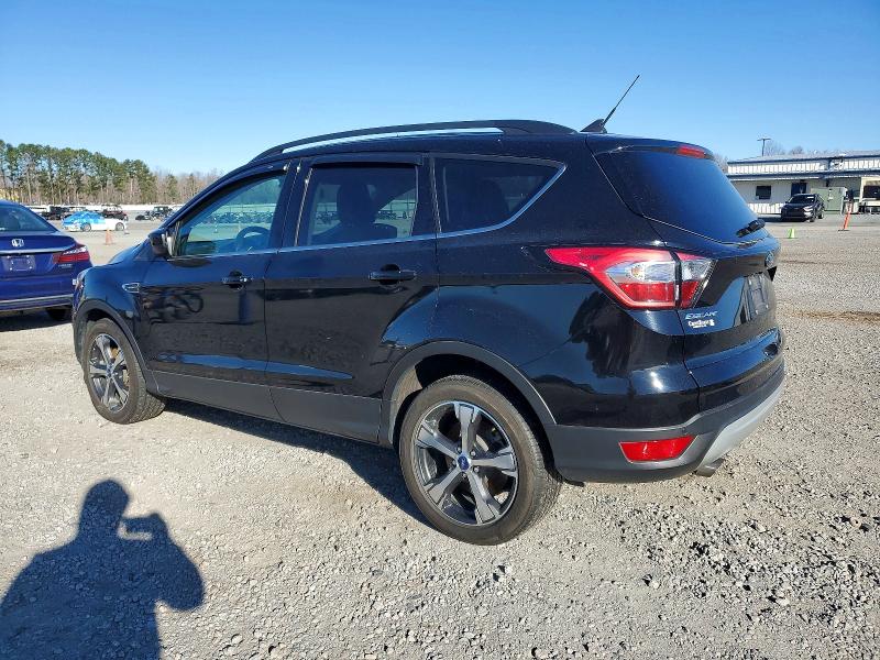 Photo 2 from auction – 2018 FORD ESCAPE SEL with VIN 1FMCU0HD8JUD41161