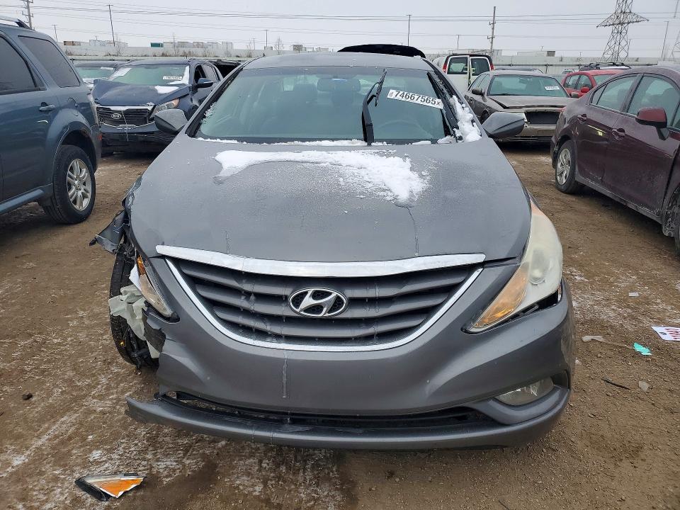 Photo 5 from auction – 2013 HYUNDAI SONATA with VIN 5NPEB4AC0DH576423