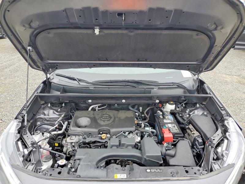 Photo 12 from auction – 2022 TOYOTA RAV4 with VIN 2T3W1RFV5NC195113