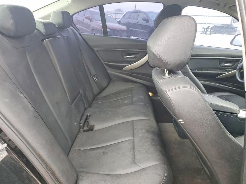 Photo 10 from auction – 2014 BMW 320 with VIN WBA3B1C56EP680728