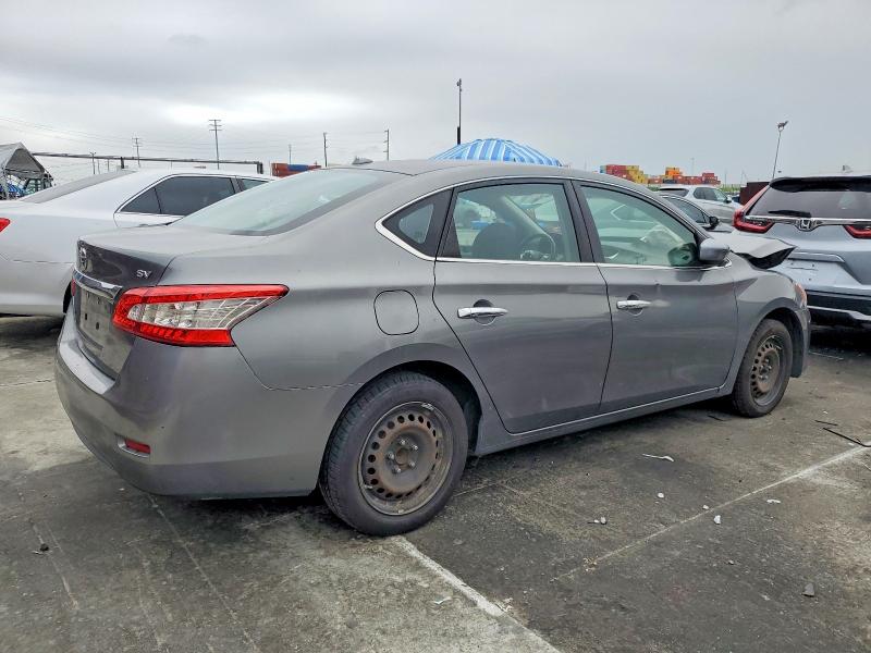 Photo 3 from auction – 2015 NISSAN SENTRA with VIN 3N1AB7AP9FY352255