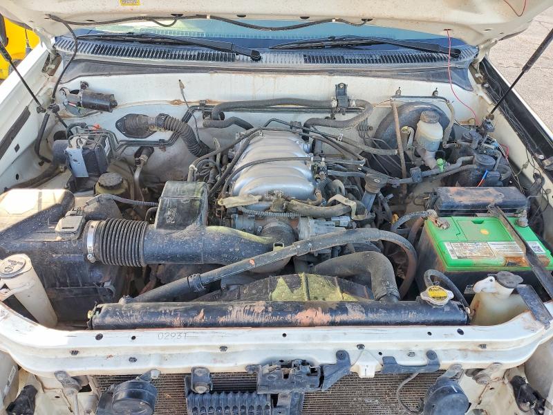 Photo 11 from auction – 2001 TOYOTA TUNDRA with VIN 5TBRT34131S188782