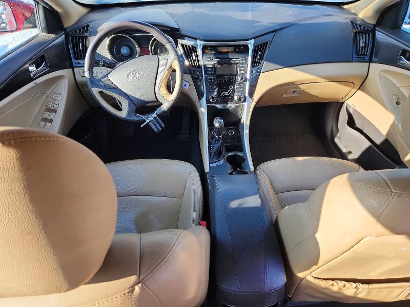Photo 8 from auction – 2012 HYUNDAI SONATA SE with VIN 5NPEC4AC9CH456583