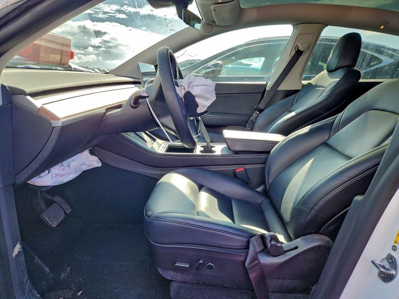 Photo 7 from auction – 2022 TESLA MODEL Y with VIN 7SAYGAEE1NF489223