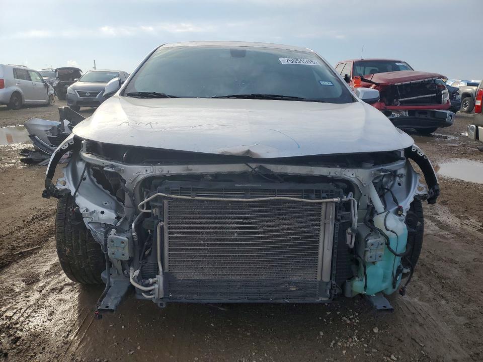 Photo 5 from auction – 2021 CHEVROLET MALIBU with VIN 1G1ZD5ST8MF026356