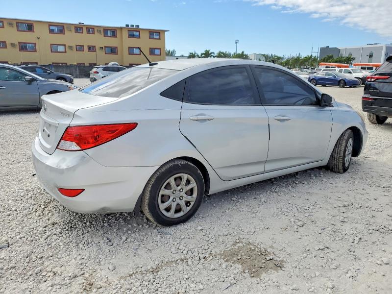 Photo 3 from auction – 2012 HYUNDAI ACCENT GLS with VIN KMHCT4AE9CU215021
