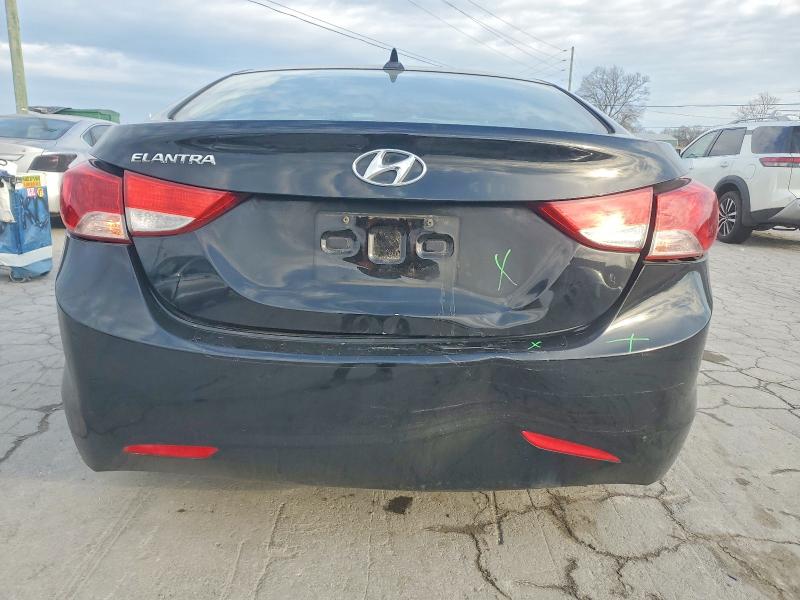 Photo 6 from auction – 2012 HYUNDAI ELANTRA GL with VIN KMHDH4AE9CU359092